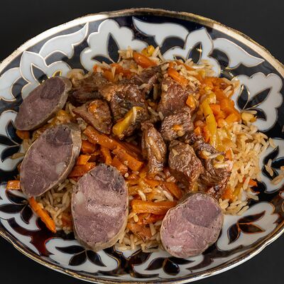 Плов с казыв Чайхана Айва по цене 690 ₽