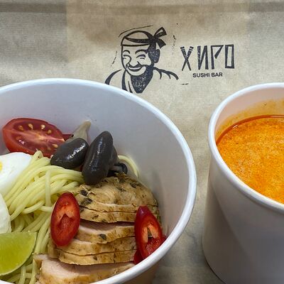 Том ям с курицей в Hiro суши-бар по цене 480 ₽