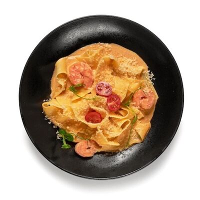 Паста с креветками в соусе том ям в CITYBAR по цене 735 ₽