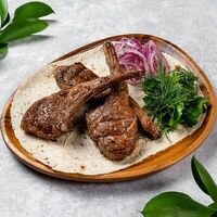 Корейка ягнёнка в Ресторан Батони