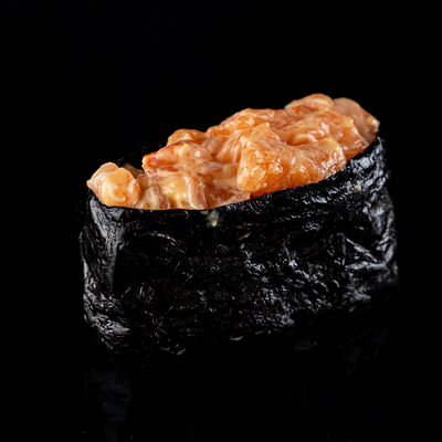 Лосось спайс-суши в Джонга по цене 150 ₽