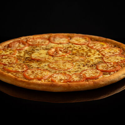 Ябеконница Пицца 32 см в Фабрика кухня Пицца по цене 835 ₽