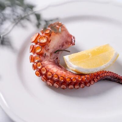 Осьминог на гриле в Рыба Мечты по цене 2250 ₽