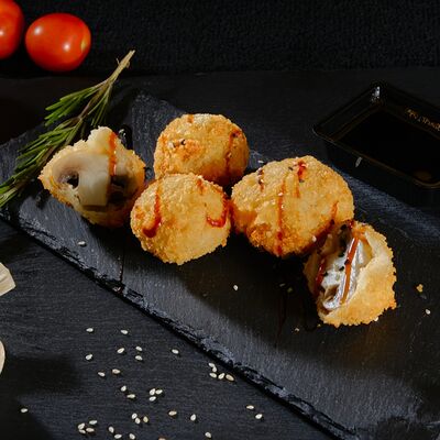 Грибы темпура в Суши и Роллы по цене 419 ₽