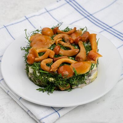 Салат Грибная полянка в Бублик по цене 295 ₽