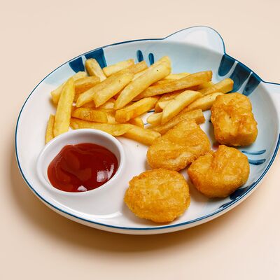 Наггетсы с картофелем фри детскиев PastaMore по цене 350 ₽