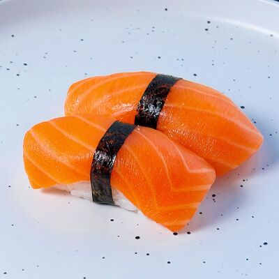 Суши с лососемв Dark Lava по цене 235 ₽