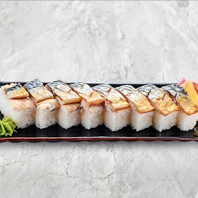 Ролл Скумбрия гриль ошизуси в Ichiban Boshi по цене 880 ₽