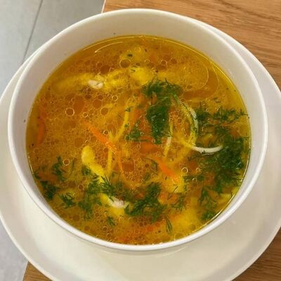 Куриный с домашней лапшой в Хан Кафе по цене 410 ₽