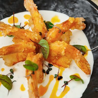 Креветки в соусе Blue cheese в Tre/Quarti по цене 920 ₽