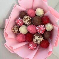 Клубничный букет в шоколаде Софи Sв Клубника