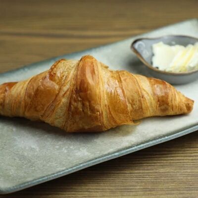 Круассан классический в Три Б по цене 250 ₽
