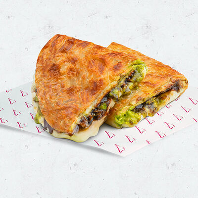 Cheese & Cheers Дубайский шоколад в Pizza HeartPizza Hut по цене 439