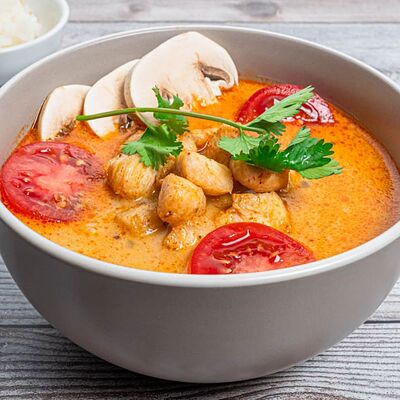 Том ям с курицей в Yunga Tim Fish & Grill по цене 790 ₽