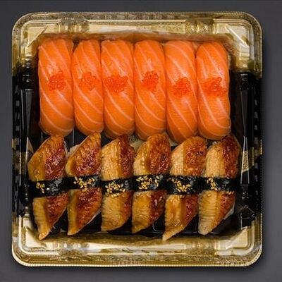 Ассорти суши №1 в Bluefin по цене 3890 ₽