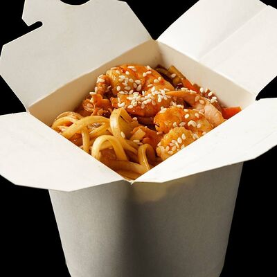 Вок с креветкой в Юками по цене 540 ₽