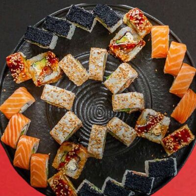 Сет Ur Ikariaki Самурай в Рыбин Гуд Sushi Premium по цене 3200 ₽