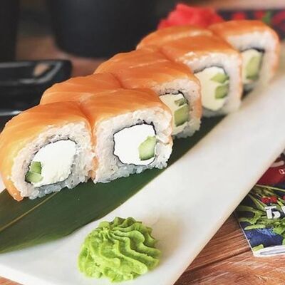 Филадельфия в Икра по цене 550 ₽