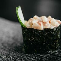 Гункан тигровая креветка в Shima