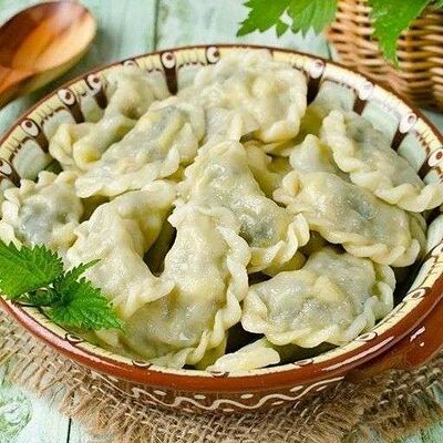 Вареники с курицей, грибами и сыром в Пельменная философия по цене 341 ₽