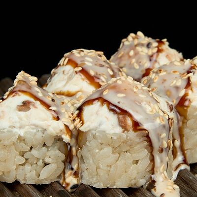 Тартар из угря и огурца в Полтора тигра по цене 760