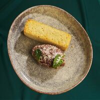 Тартар из говядины в Бали