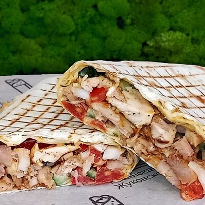 Шаверма в лаваше L в Elmans Doner по цене 445 ₽