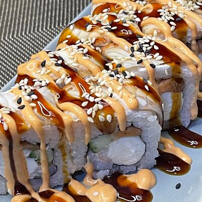 Канада люкс в Суши Марго по цене 590 ₽