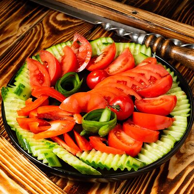 Овощная нарезка в Золотой шампур по цене 540 ₽