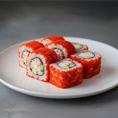 Калифорния с крабом в SASHIMI по цене 590 ₽