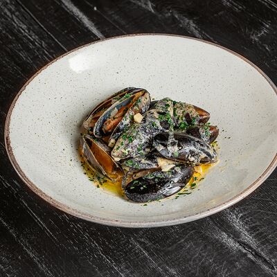 Мидии в соусе Том Ям в Я тебя люля по цене 990 ₽