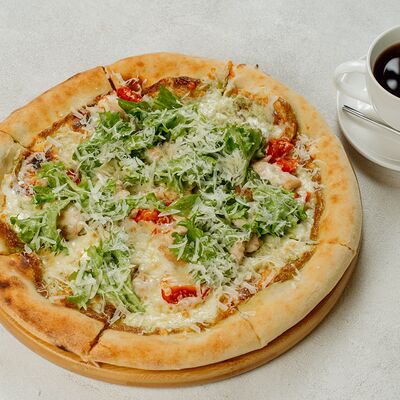 Пицца Цезарь в Balance cafe по цене 1190 ₽