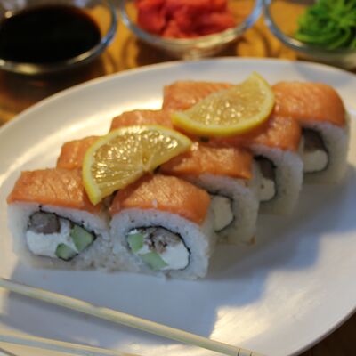 Роллы Хаммер в Ямато по цене 840 ₽