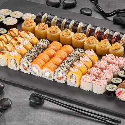 Сет Лайт кинг в Суши Мастер по цене 1869 ₽