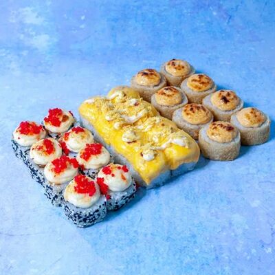 Набор Зачетная Коллаба в Rocky Rolls - японская кухня по цене 1249 ₽