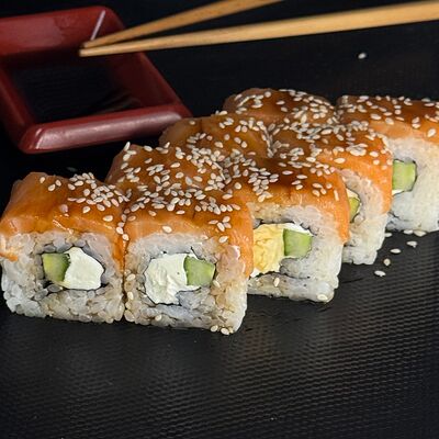 Филадельфия карамельв Суши BRO по цене 592 ₽