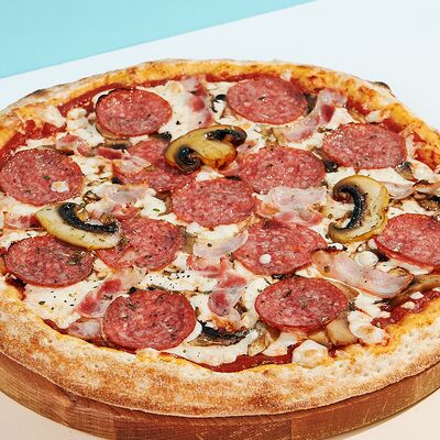 Донателло пицца 25 см в Ostrov по цене 637 ₽