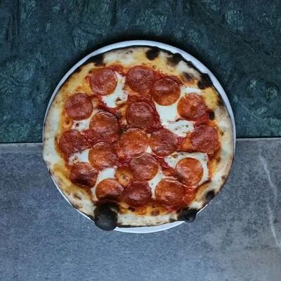 Пеперони (28 см) в Tin по цене 940 ₽