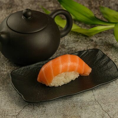 Суши Сяке в Zen по цене 150 ₽