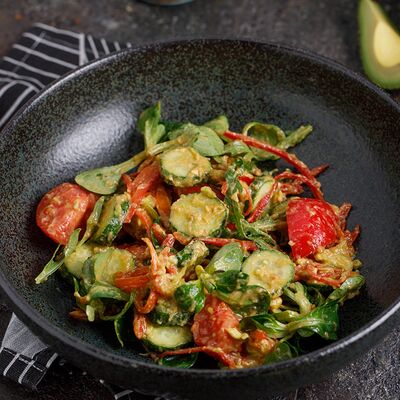 Вегетарианский салат в Баклажан в ТЦ 