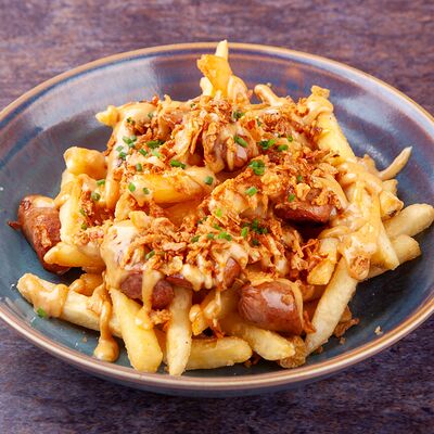 Карривурст в Pink milk x Lift по цене 690 ₽