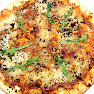 Пицца Болоньезе в Лавр по цене 660 ₽