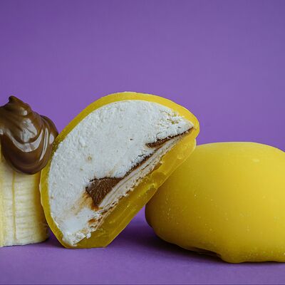 Моти Банан-нутелла в ARTMACARON по цене 400 ₽
