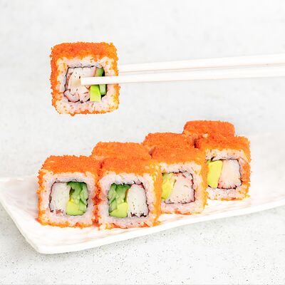 Ролл Калифорния в масаго в Суши Boom по цене 631 ₽