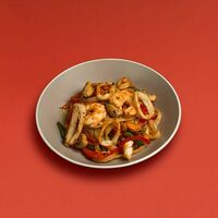 Удон с морепродуктами в SushiMe