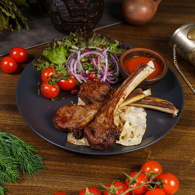 Шашлык из бараньей корейки в Шардени по цене 950 ₽