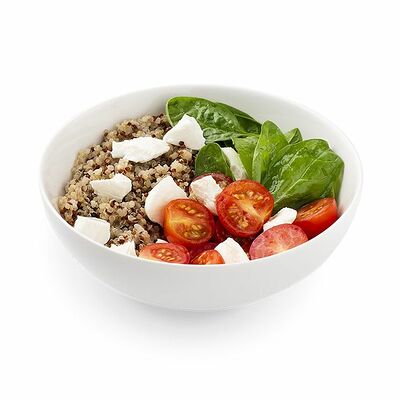 Салат с киноа и творожным сыром в БлинБери по цене 225
