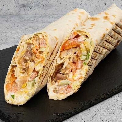 Шаверма в лаваше Классик в Шаверма шамс по цене 409 ₽