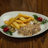 Бефстроганов в Борго кафе