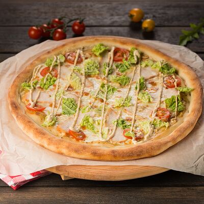Пицца Цезарь в Papa's Pizza по цене 500 ₽